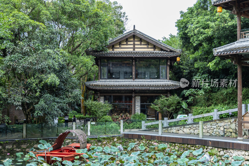 中式园林：深圳市甘坑二十四史书院