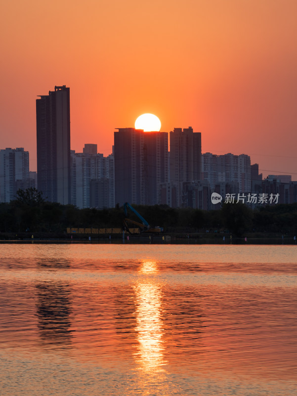 武汉金银湖的日落