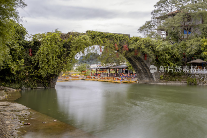 阳朔遇龙桥