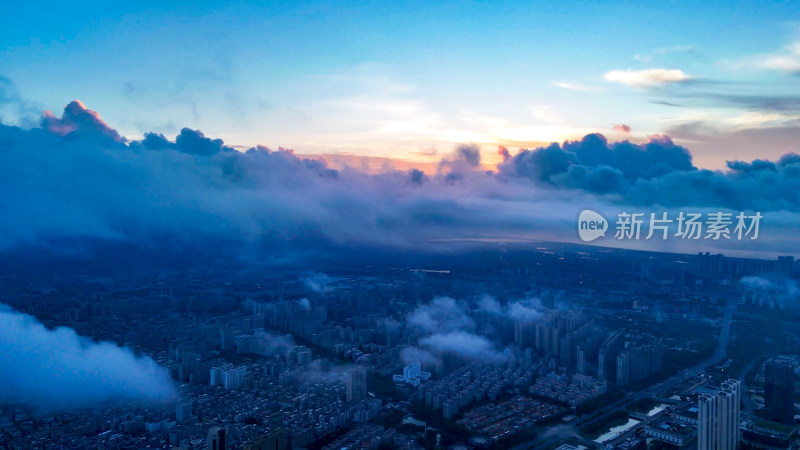 广东汕头云海日出航拍图