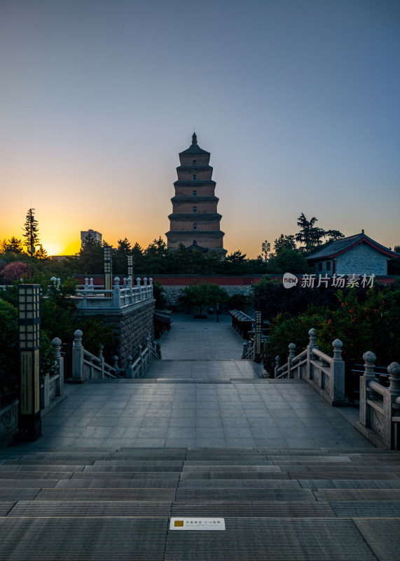 西安大雁塔大慈恩寺遗址公园景观