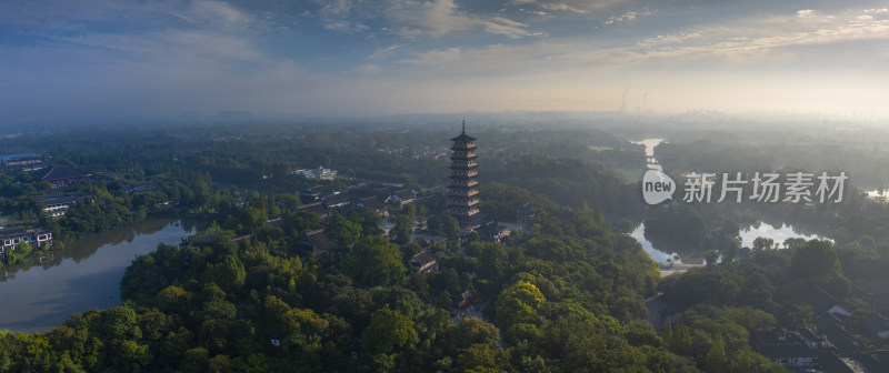 扬州瘦西湖大明寺航拍全景图