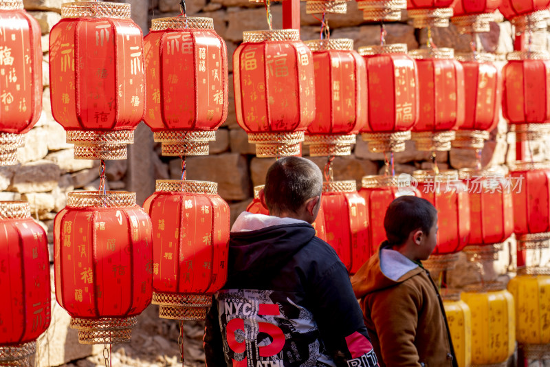 吉祥中国年，五埠村张灯结彩迎新春