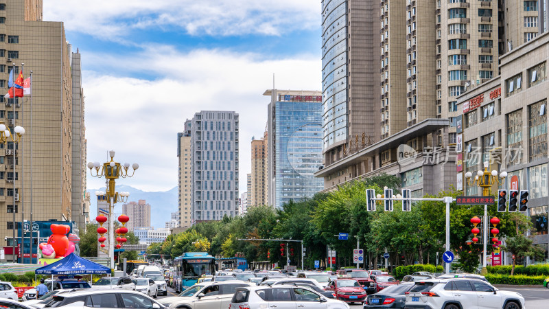 中国新疆乌鲁木齐西大桥商圈街道