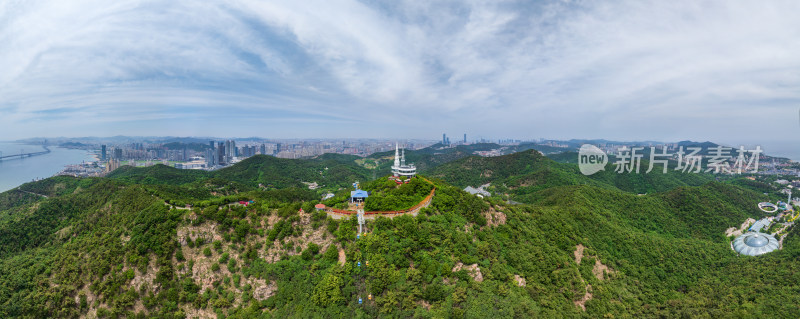 俯瞰大连莲花山观景台与城市全景