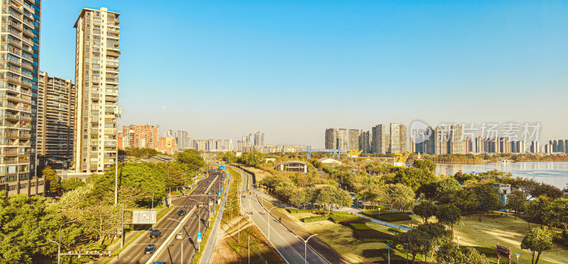 ，佛山市东平河畔东平路