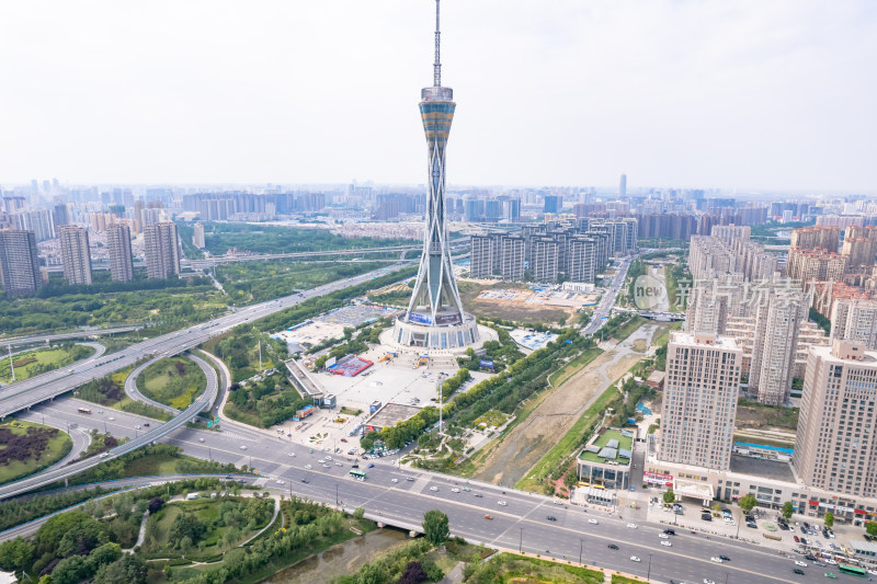 河南郑州中原福塔地标建筑航拍图