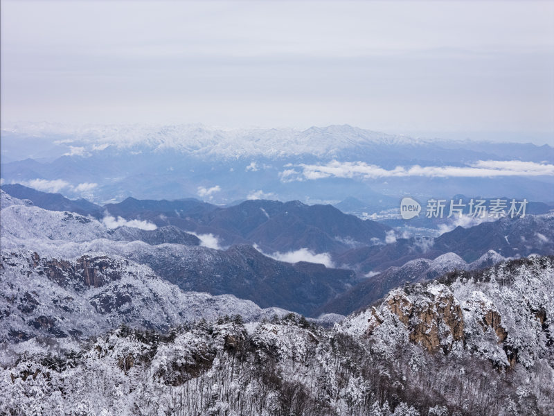 南阳老界岭冬季雪景风光