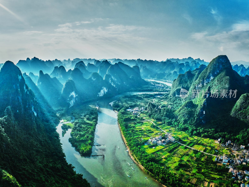 桂林九马画山风光美景