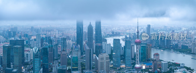 上海台风暴风雨来临前黑云压城航拍