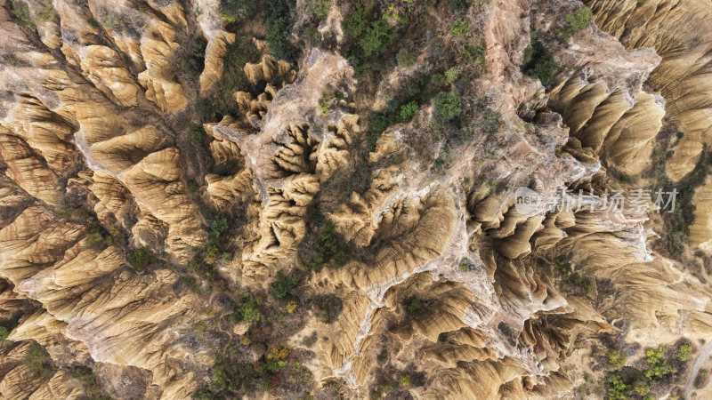 壮观的土林地貌鸟瞰全景