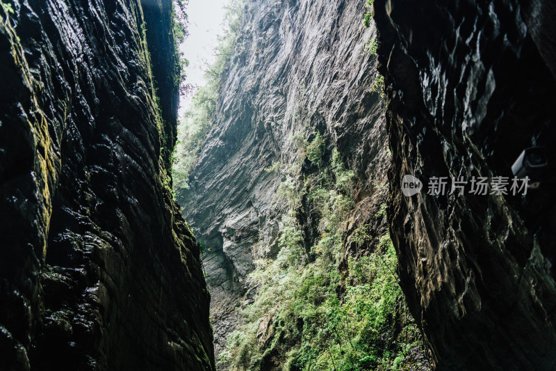 恩施州鹤峰屏山峡谷景区 屏山大峡谷