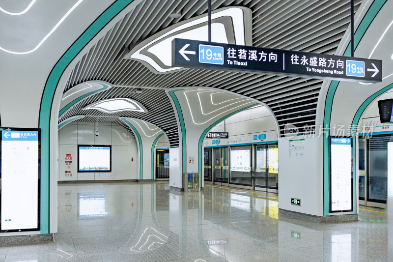 杭州地铁19号线五联站站厅风光