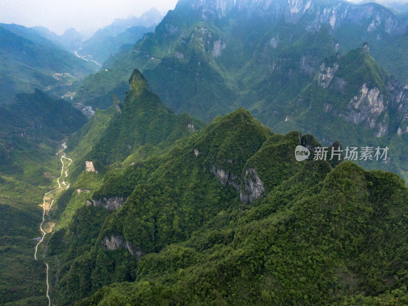 湖南张家界秀丽山川