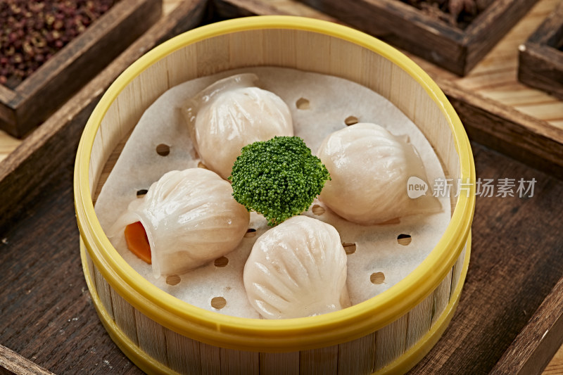 港式茶餐水晶虾饺