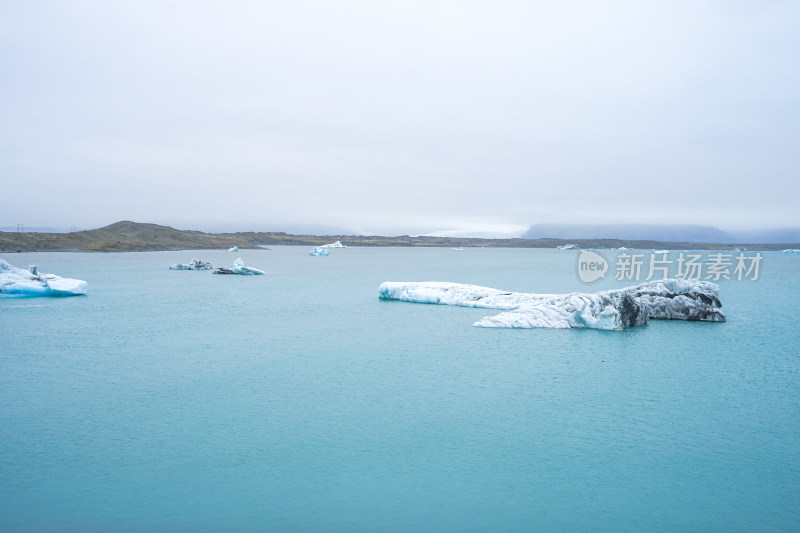 冰岛，杰古沙龙冰河湖，潟湖