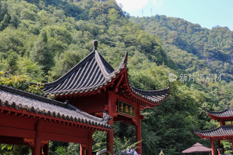 湖北宜昌三峡大瀑布风景区清新夏日风光