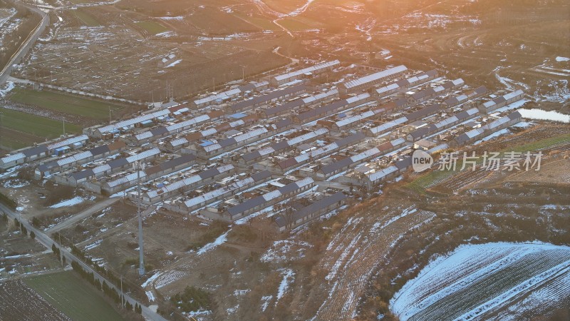 航拍威海文登文登营镇前驾山村雪景