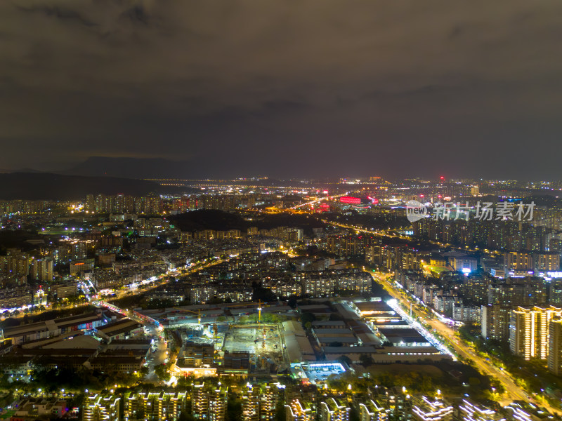 航拍福州城市夜景下与繁华立交桥及周边建筑