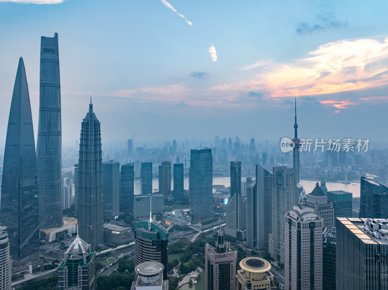 航拍上海陆家嘴高金融中心密集高楼群夜景