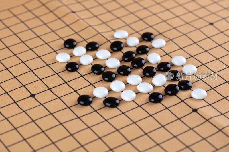 棋盘上两种棋子