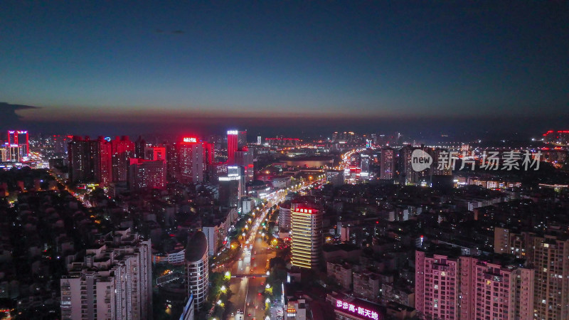 航拍四川泸州夜景泸州城市建设摄影图