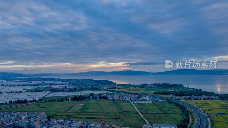 夕阳下的田园风光 沙提日落