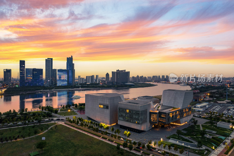 天津滨海海河于家堡茱莉亚音乐学院城市风光