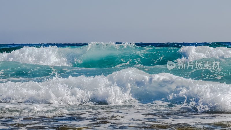 大海浪花巨浪浪潮汹涌海浪波涛汹涌