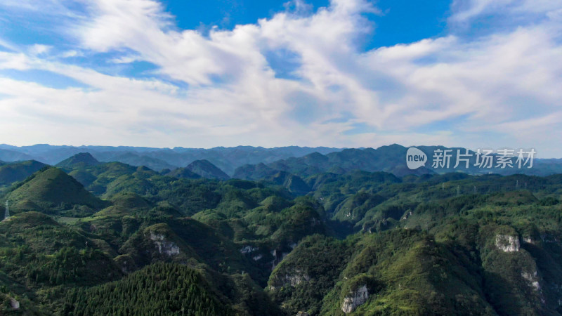 连绵起伏山川风景