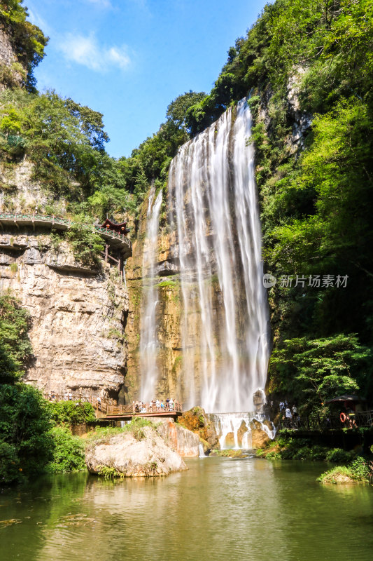 宜昌三峡大瀑布景区彩虹瀑布夏日风光