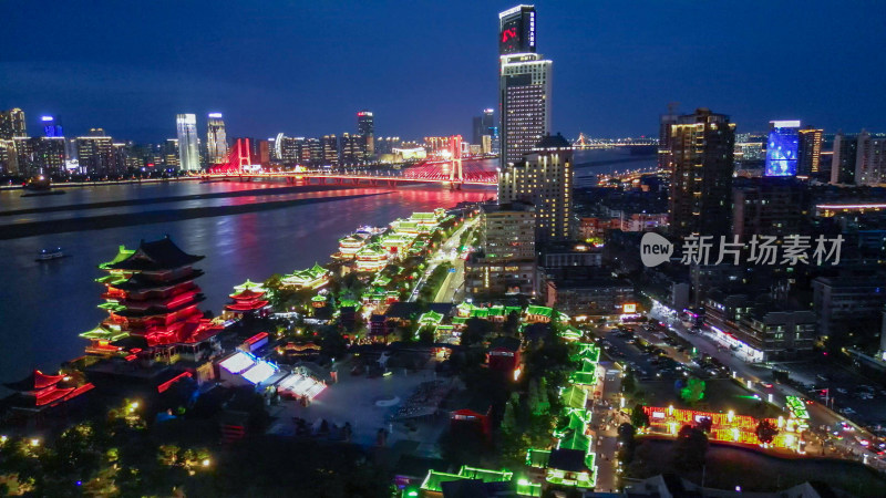 航拍江西南昌夜景滕王阁景区夜景