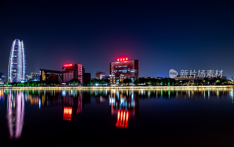 浙江宁波老外滩三江口夜景夜色城市建筑景观