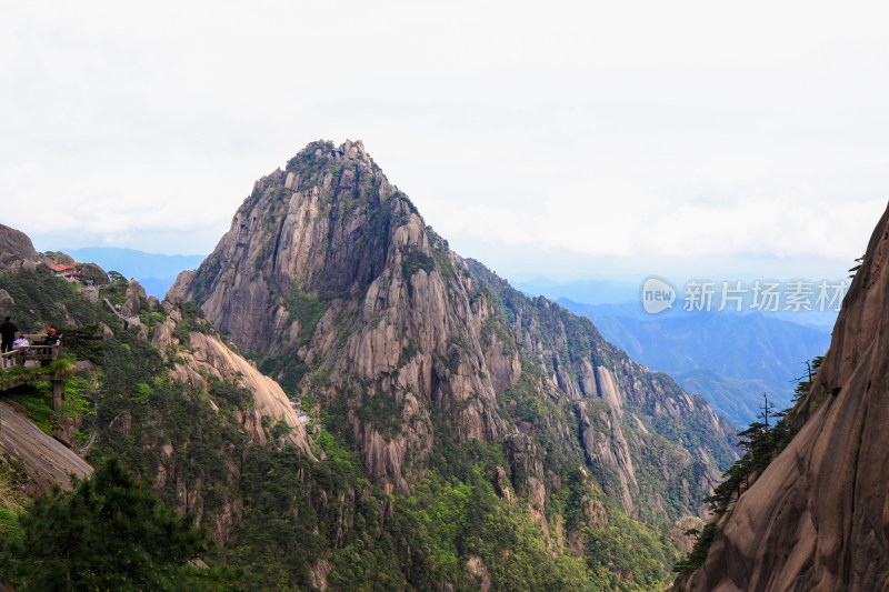 春天黄山自然风光