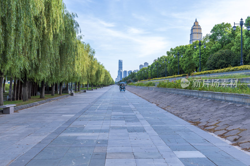 武汉汉口江滩公园风景