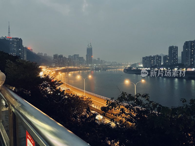重庆江边夜景